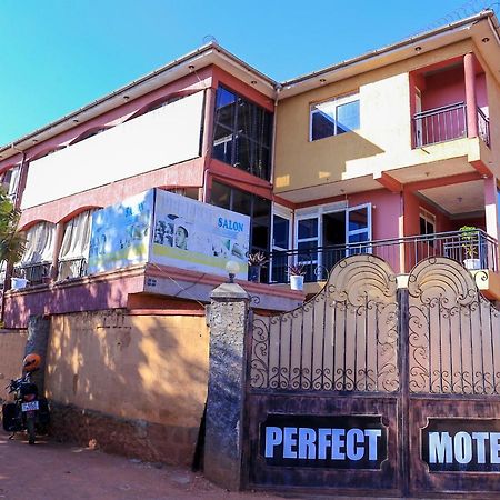 Perfect Motel Kampala Eksteriør billede